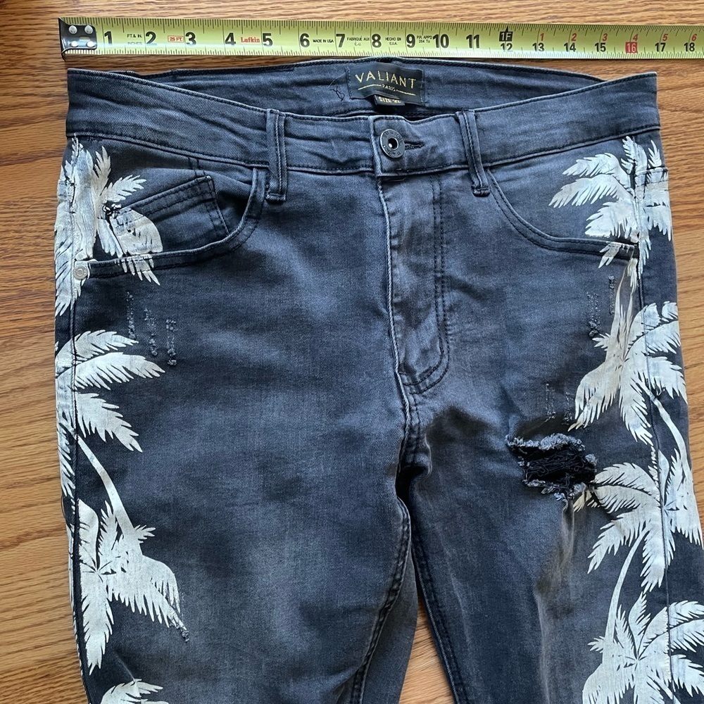 Valiant Paris Ripped Distressed Palm Print Jeans Size 32 - Picture 9 of 9